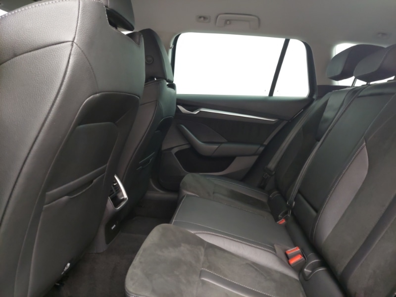 Used Skoda Octavia 2024 for sale - 77214714: Photo 6