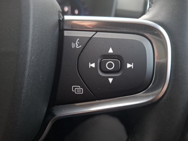 Used Volvo XC40 2024 for sale - 76354114: Photo 12