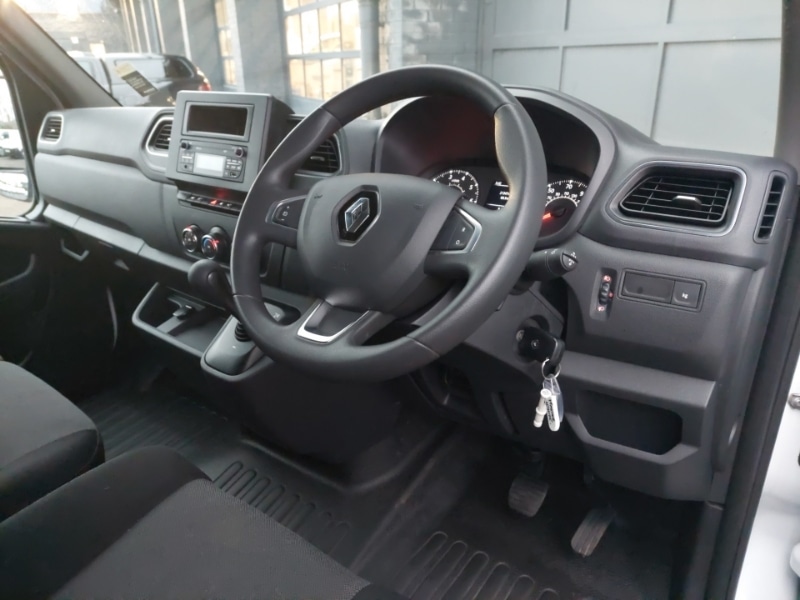 Used Renault Master 2023 for sale - 77281724: Photo 2