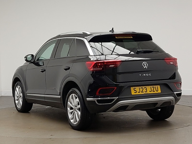 Used Volkswagen T-Roc 2023 for sale - 77875301: Photo 3