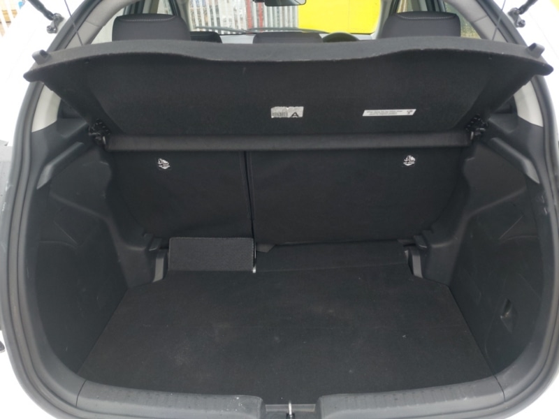 Used Toyota Yaris 2022 for sale - 77150909: Photo 8