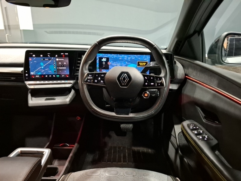 Used Renault Megane E Tech 2023 for sale - 76920977: Photo 7