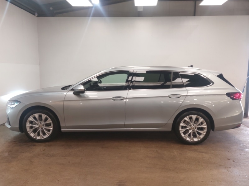 Used Skoda Superb 2024 for sale - 76160136: Photo 4