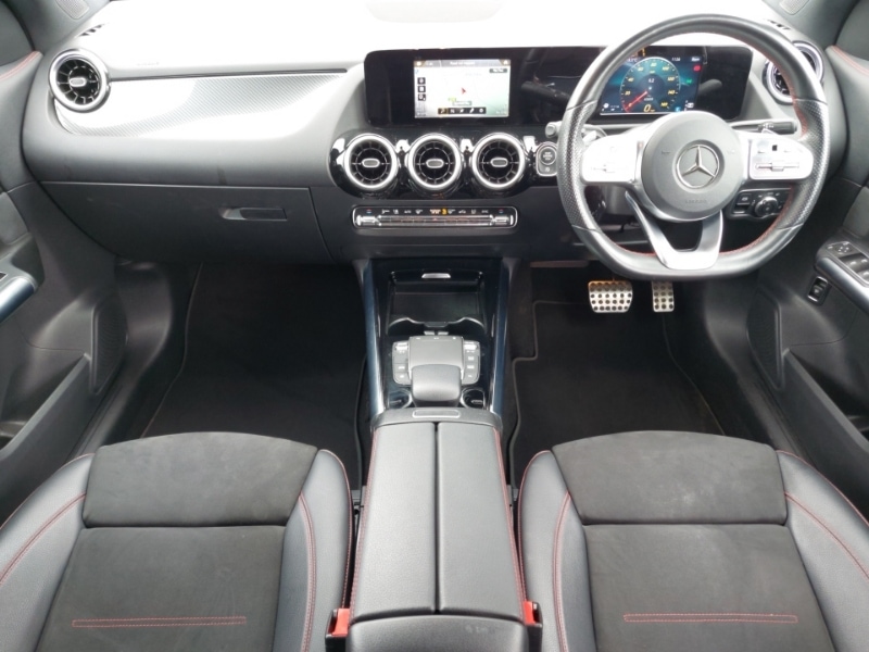 Used Mercedes-Benz GLA 2021 for sale - 76656915: Photo 2