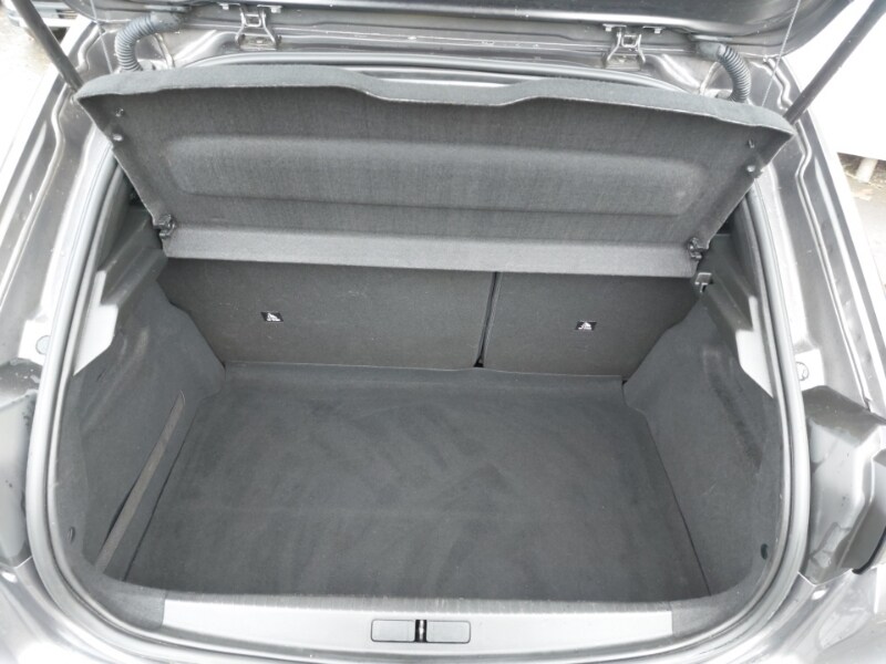 Used Peugeot 208 2022 for sale - 76778471: Photo 8