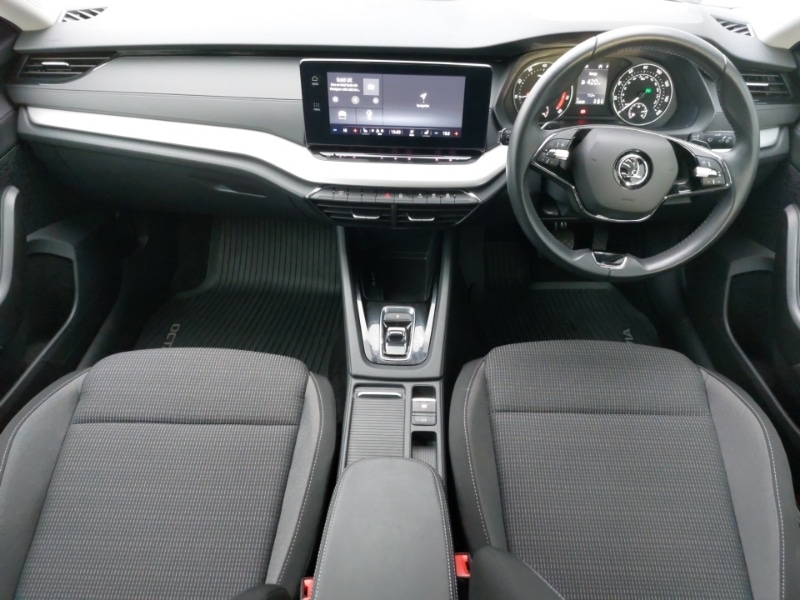 Used Skoda Octavia 2023 for sale - 76906942: Photo 2