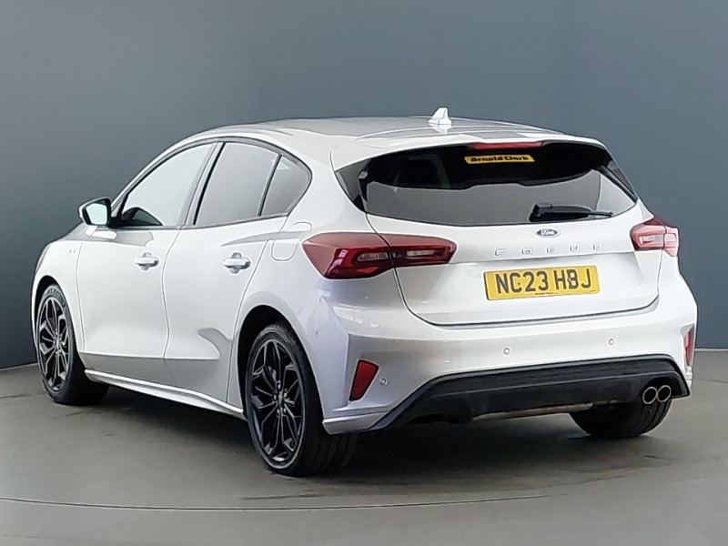 Used Ford Focus 2023 for sale - 77018716: Photo 3