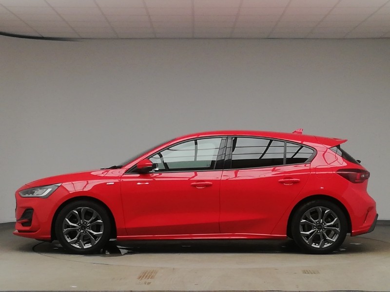 Used Ford Focus 2023 for sale - 77253096: Photo 4