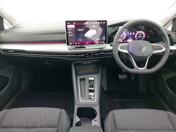 Used Volkswagen Golf 2025 for sale - 78269768: Photo