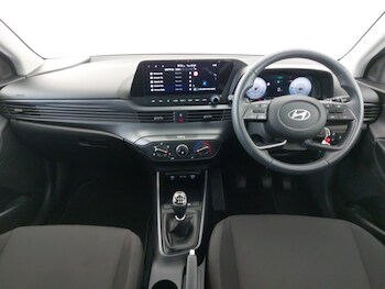 Used Hyundai i20 2025 for sale - 76328643: Photo 2