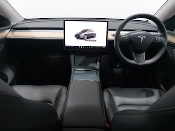 Used Tesla Model Y 2022 for sale - 76316022: Photo