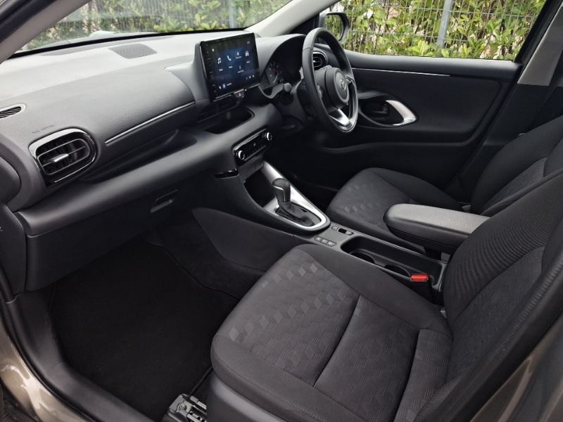 Used Toyota Yaris 2024 for sale - 78156330: Photo 5