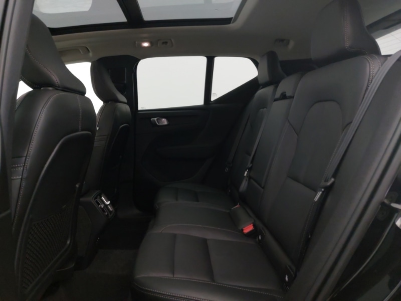 Used Volvo XC40 2024 for sale - 76752349: Photo 6