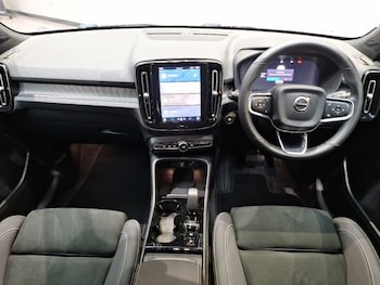 Used Volvo XC40 2024 for sale - 79424765: Photo
