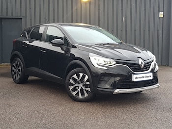 Used Renault Captur 2023 for sale - 77740718: Photo