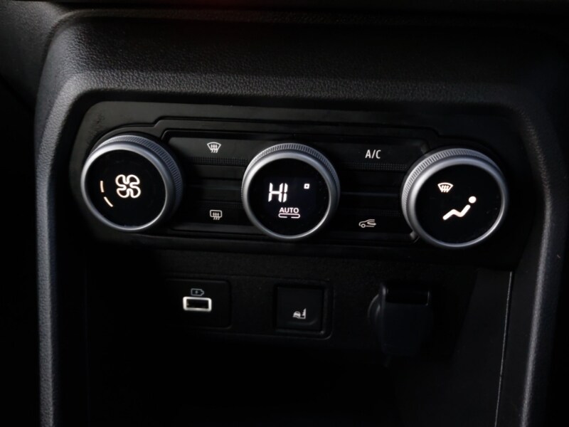 Used Dacia Sandero Stepway 2024 for sale - 77365883: Photo 12