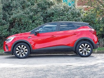 Used Renault Captur 2022 for sale - 77912053: Photo