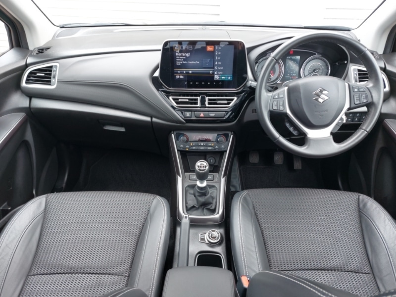 Used Suzuki SX4 S-Cross 2023 for sale - 76129549: Photo 2
