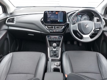 Used Suzuki SX4 S-Cross 2023 for sale - 76129549: Photo 2