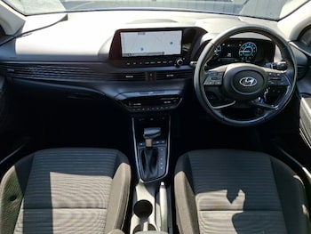 Used Hyundai i20 2022 for sale - 79043908: Photo