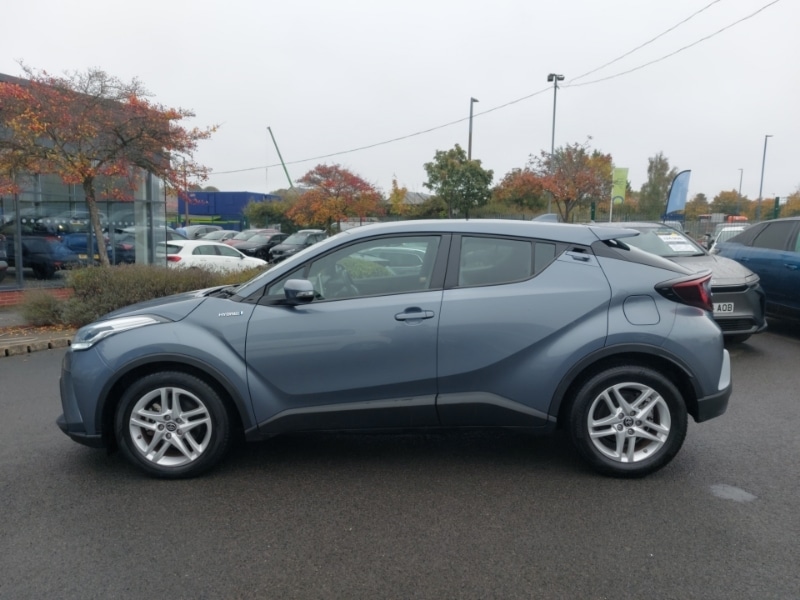 Used Toyota C-HR 2020 for sale - 76301220: Photo 4