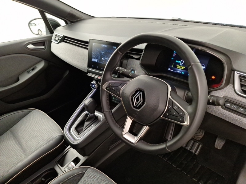 Used Renault Clio 2024 for sale - 76465638: Photo 11