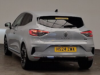Used Renault Clio 2024 for sale - 76465638: Photo