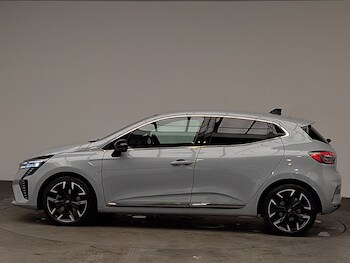 Used Renault Clio 2024 for sale - 76465638: Photo