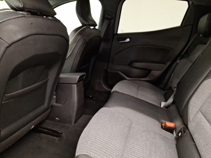 Used Renault Clio 2024 for sale - 76465638: Photo 6