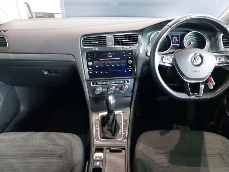 Used Volkswagen Golf 2020 for sale - 76140914: Photo 2