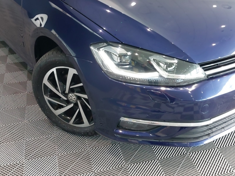 Used Volkswagen Golf 2020 for sale - 76140914: Photo 9