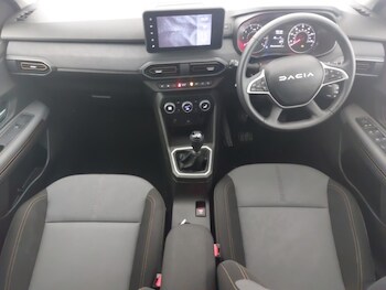 Used Dacia Sandero Stepway 2024 for sale - 76947956: Photo