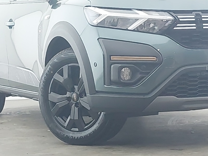 Used Dacia Sandero Stepway 2024 for sale - 76947956: Photo 9