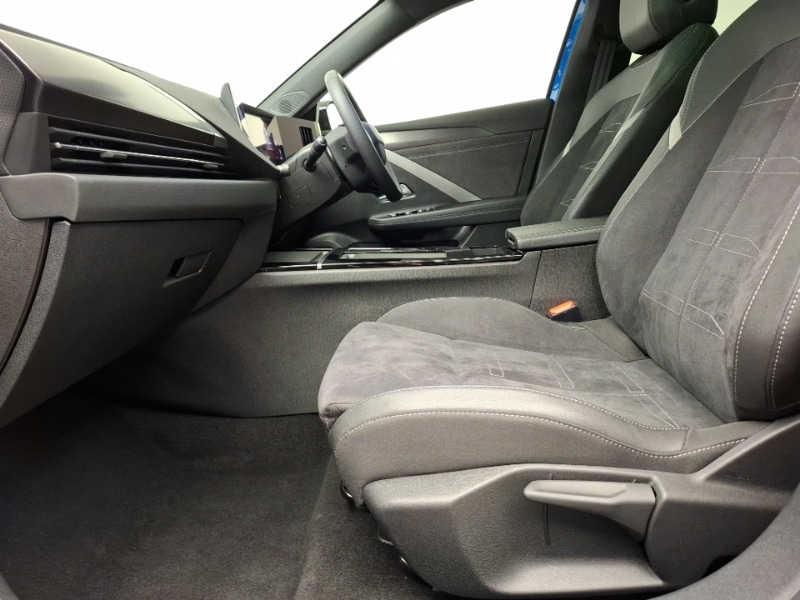 Used Vauxhall Astra 2023 for sale - 76116110: Photo 5