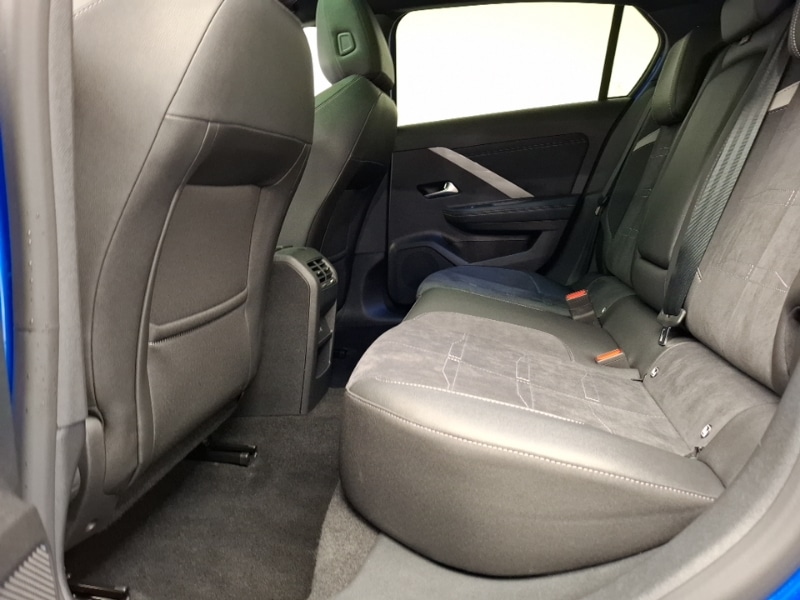 Used Vauxhall Astra 2023 for sale - 76116110: Photo 6