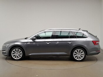 Used Skoda Superb 2023 for sale - 78114300: Photo