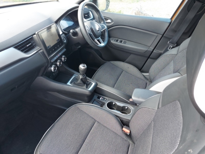 Used Renault Captur 2022 for sale - 77762060: Photo 5