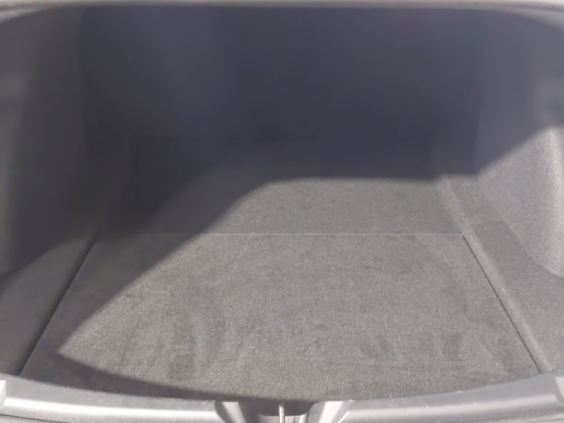 Used Tesla Model 3 2021 for sale - 76952047: Photo 8