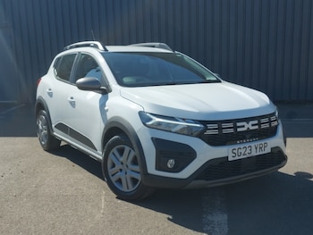 Used Dacia Sandero Stepway 2023 for sale - 79432440: Photo