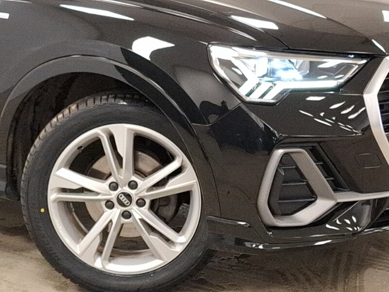 Used Audi Q3 2021 for sale - 77299073: Photo 9