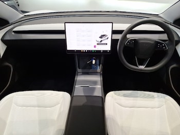 Used Tesla Model 3 2024 for sale - 75656559: Photo