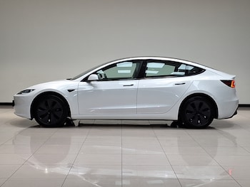 Used Tesla Model 3 2024 for sale - 75656559: Photo