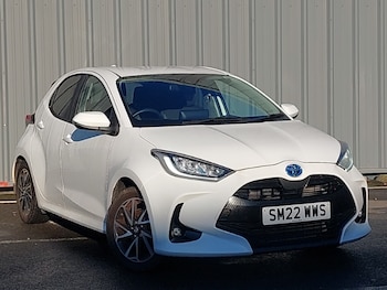 Used Toyota Yaris 2022 for sale - 77312056: Photo