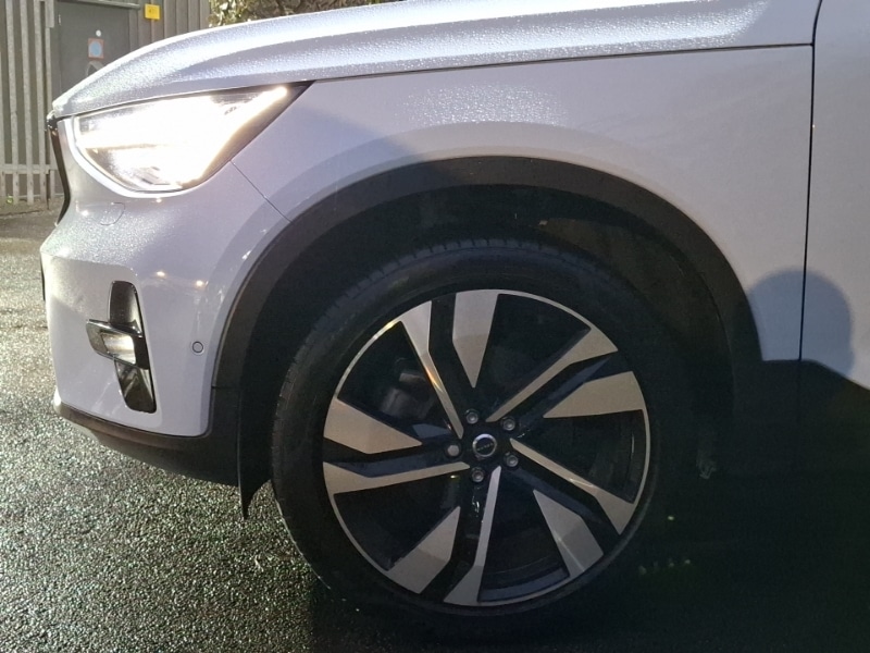 Used Volvo XC40 2024 for sale - 77652660: Photo 9