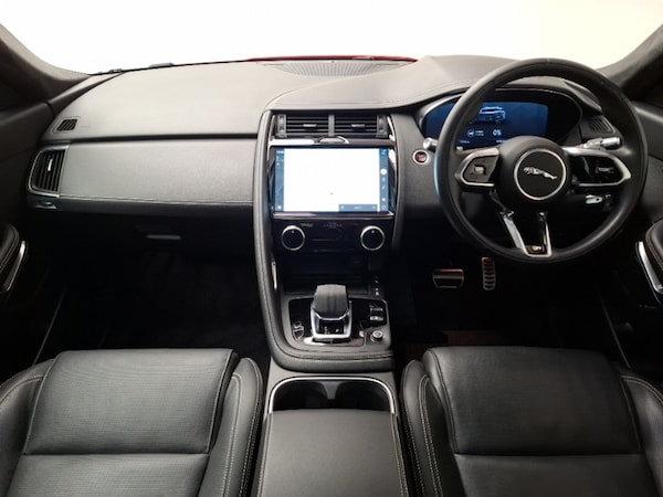 Used Jaguar E-Pace 2022 for sale - 76317528: Photo 2