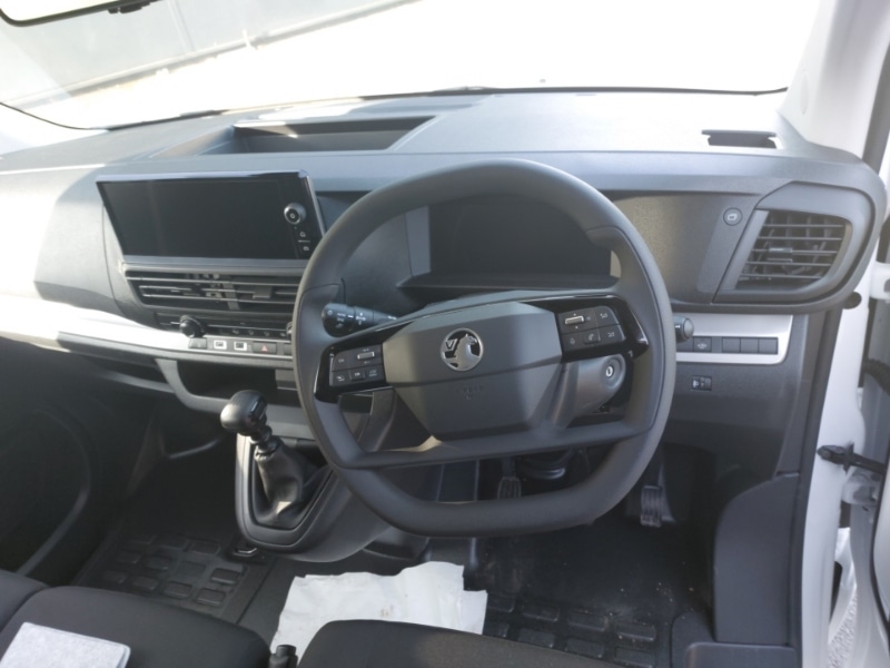 Used Vauxhall Vivaro 2024 for sale - 77214652: Photo 2