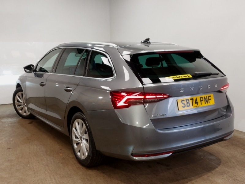 Used Skoda Octavia 2024 for sale - 76353976: Photo 3