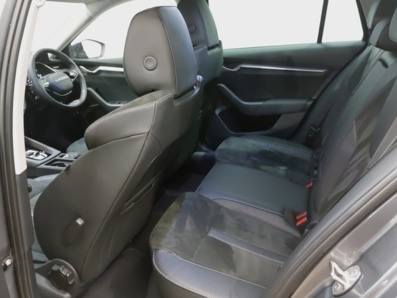Used Skoda Octavia 2024 for sale - 76353976: Photo 6