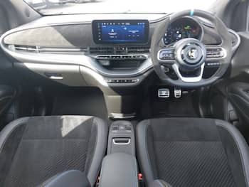 Used Abarth 500 2024 for sale - 79650276: Photo