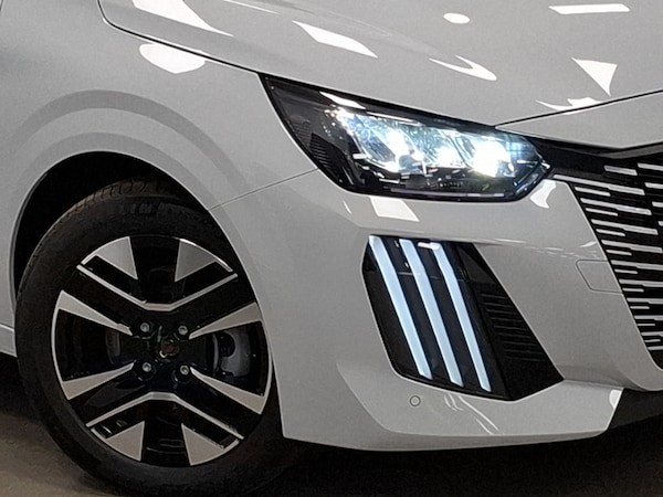 Used Peugeot 208 2025 for sale - 76254334: Photo 9